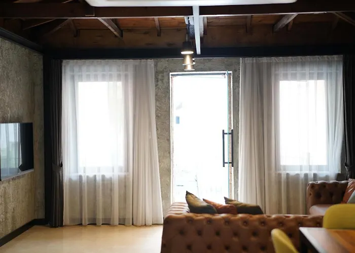 Monev Lägenhetshotell 4*