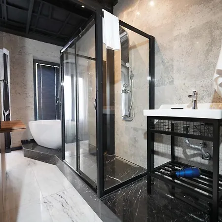 公寓式酒店 Monev 4*