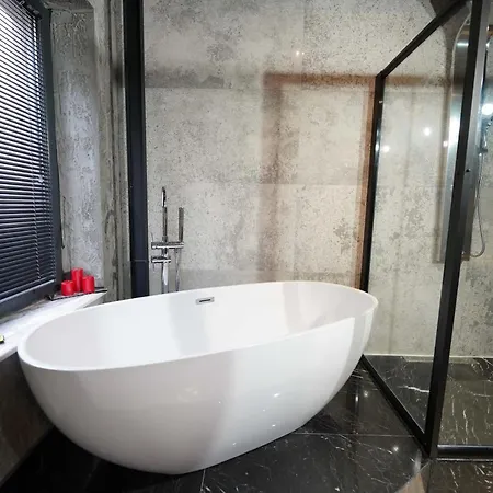 Monev Lejlighedshotel 4*