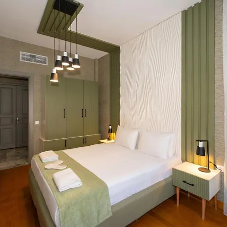 Hotel apartamentowy Monev