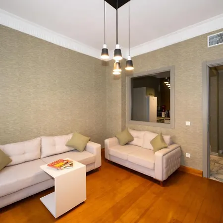 Hotel apartamentowy Monev 4*