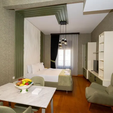 Hotel apartamentowy Monev 4*