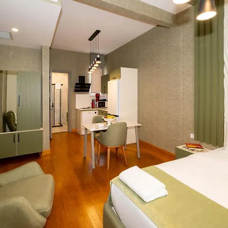 Monev Hotel apartamentowy 4*