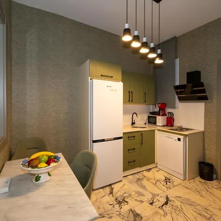 Monev Hotel apartamentowy 4*