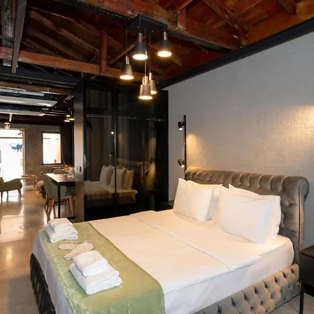 Monev 4* Istambul