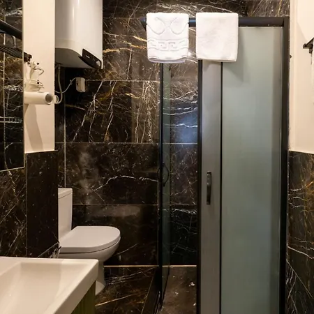 Hotel apartamentowy Monev 4*