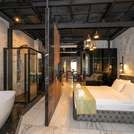 Monev Istanbul