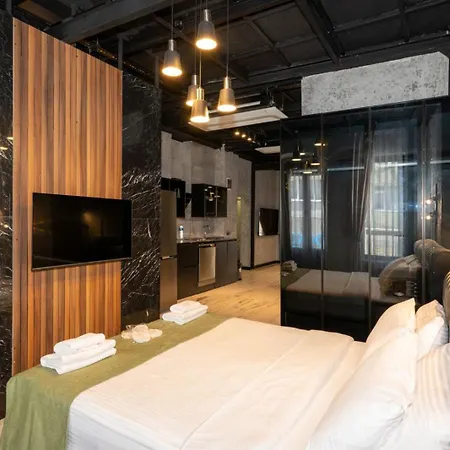 Monev Hotel apartamentowy 4*