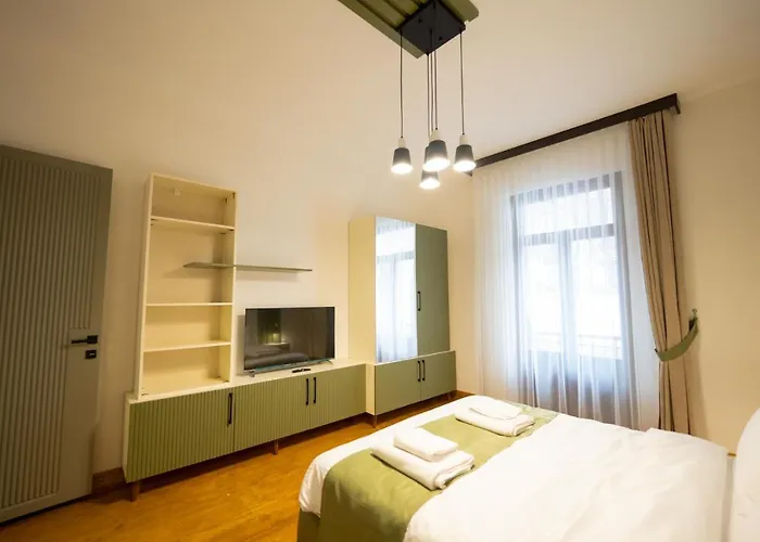 Aparthotel Monev