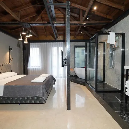 Monev 4* Istambul