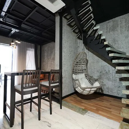 Monev Istambul