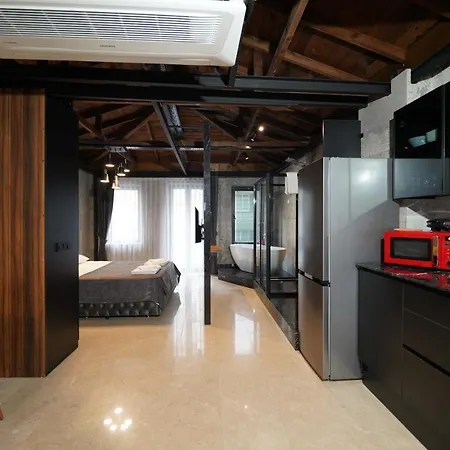 Monev 4* Istanbul